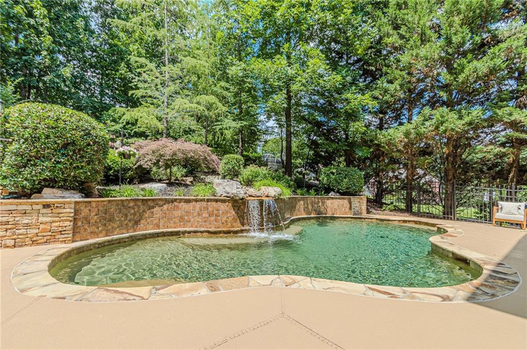 1315 Saint Marks Walk