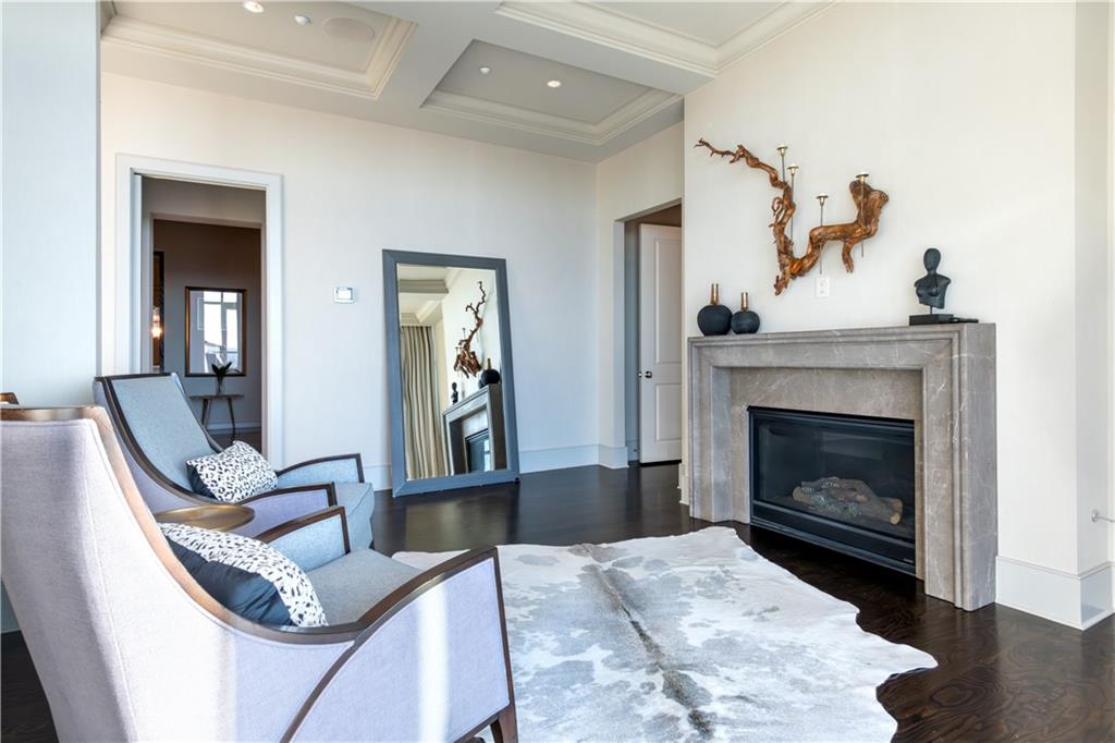 3630 Peachtree Road NE Unit PH-340