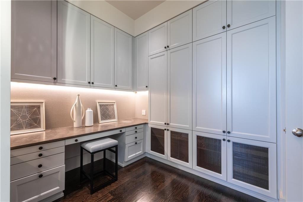 3630 Peachtree Road NE Unit PH-340