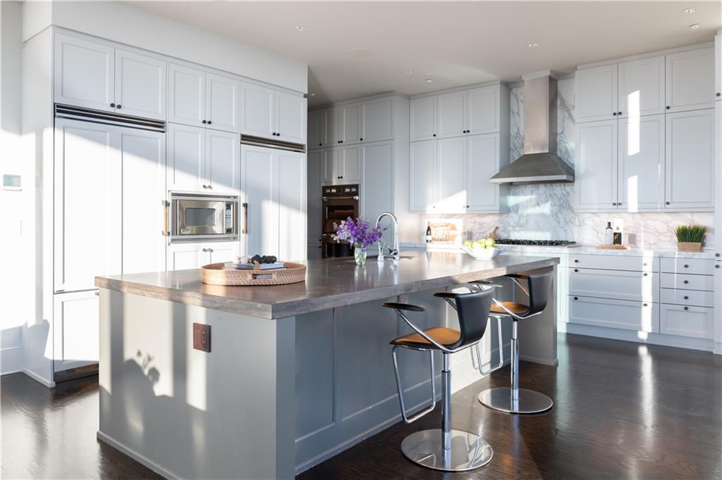 3630 Peachtree Road NE Unit PH-340