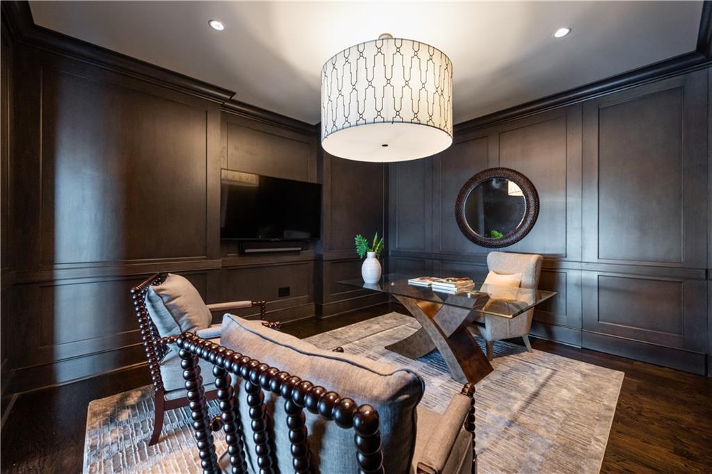 3630 Peachtree Road NE Unit PH-340