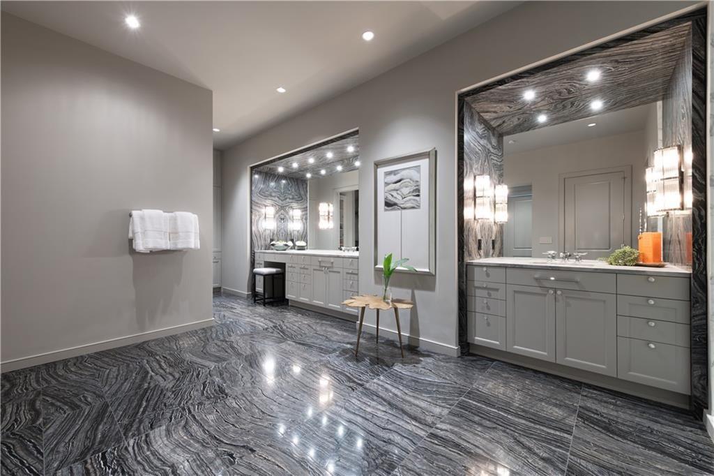 3630 Peachtree Road NE Unit PH-340