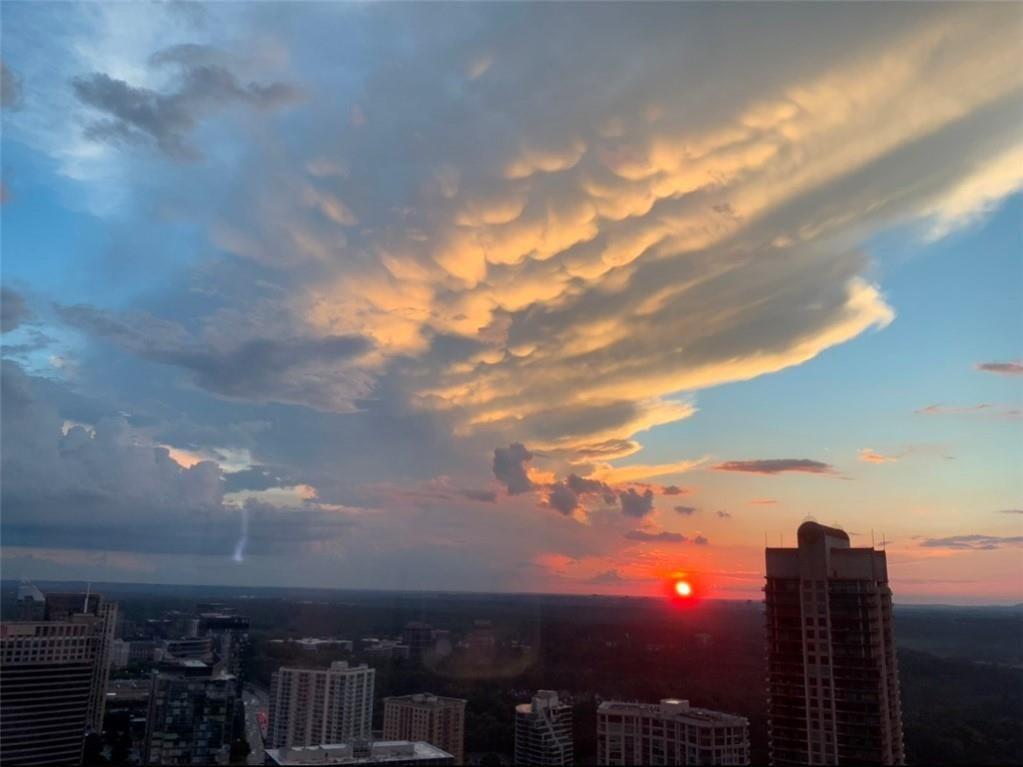 3630 Peachtree Road NE Unit PH-340