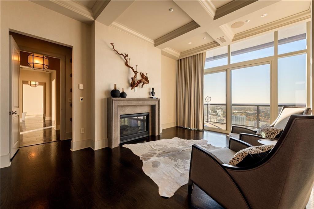 3630 Peachtree Road NE Unit PH-340