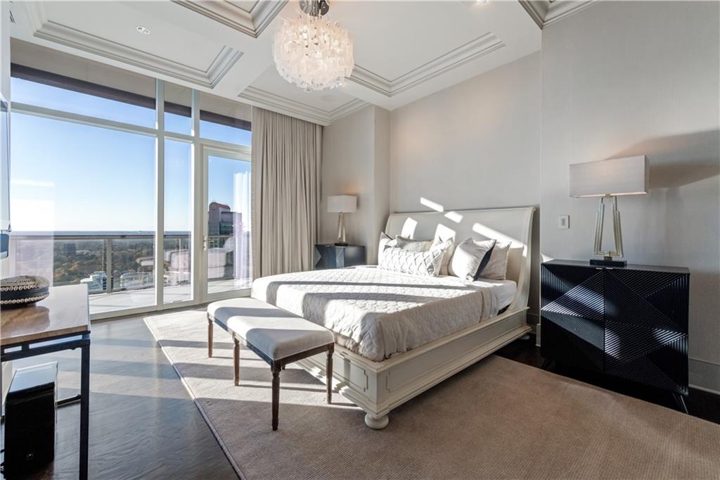 3630 Peachtree Road NE Unit PH-340