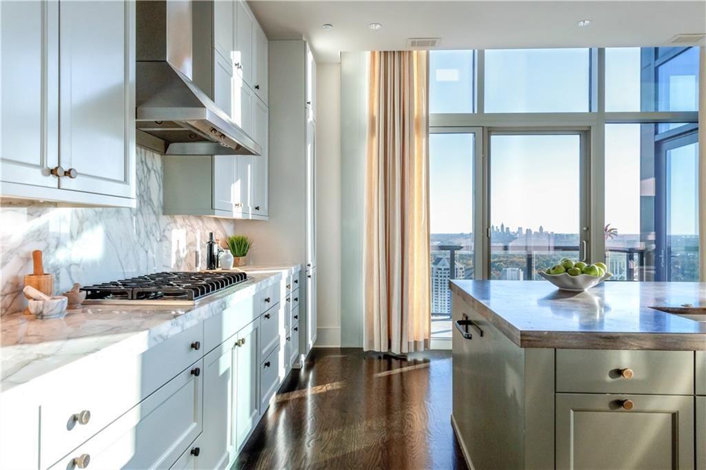 3630 Peachtree Road NE Unit PH-340