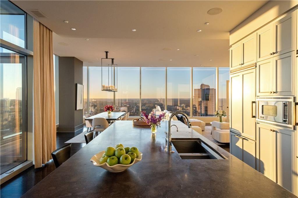 3630 Peachtree Road NE Unit PH-340