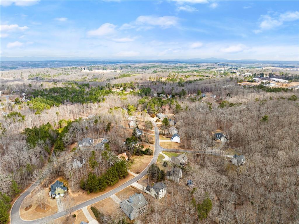 408 Valley Brook Circle W
