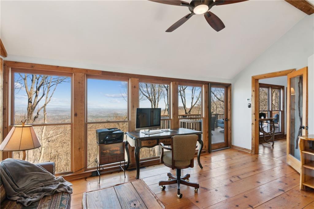 424 Sanderlin Mountain Drive