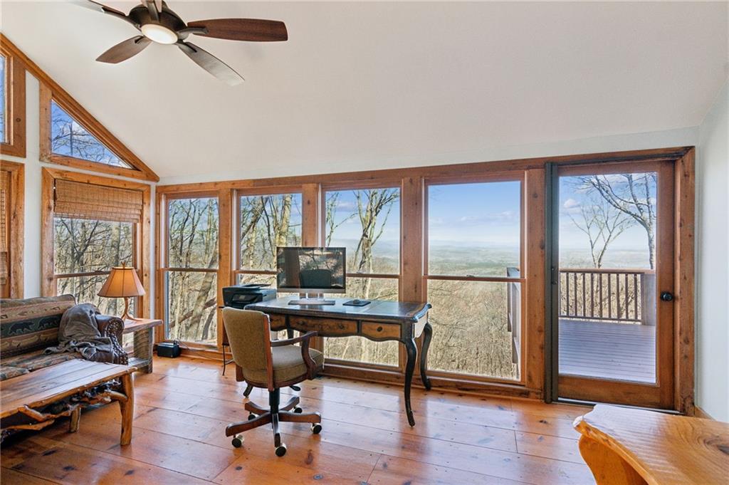 424 Sanderlin Mountain Drive