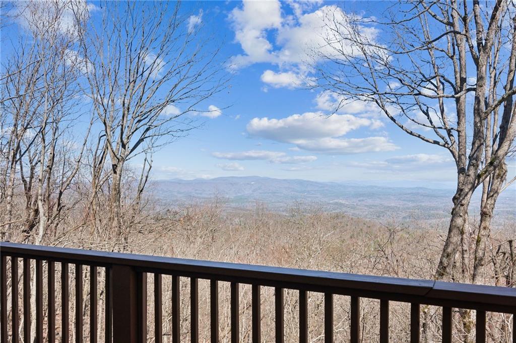 424 Sanderlin Mountain Drive