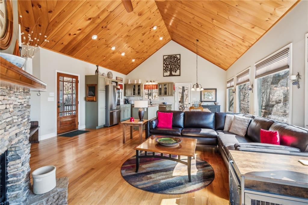72 Foxglove Circle