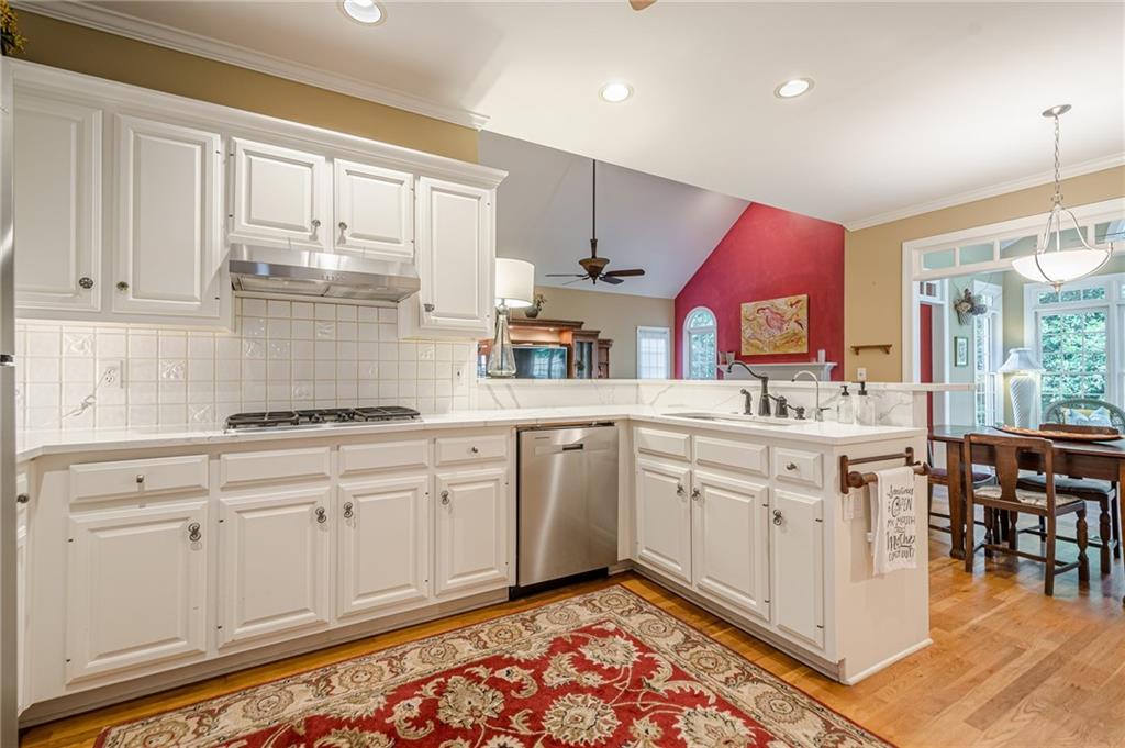 6360 Brookline Court