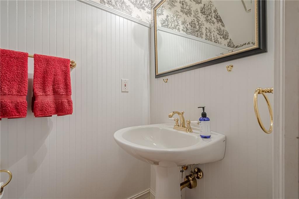 6360 Brookline Court