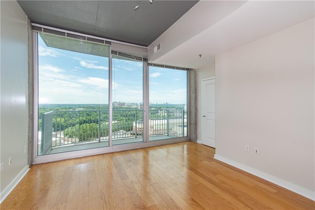 361 17TH Street Unit 1516