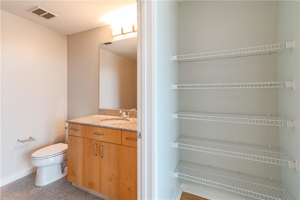 361 17TH Street Unit 1516