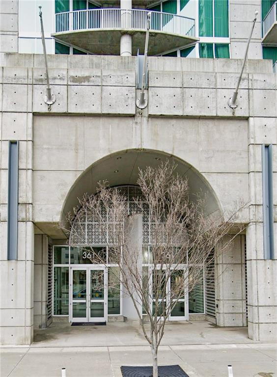 361 17TH Street Unit 1516