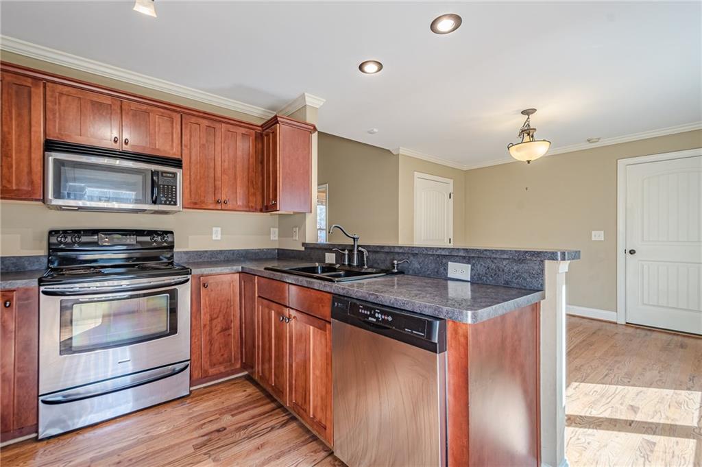 6365 Mountain View Trail