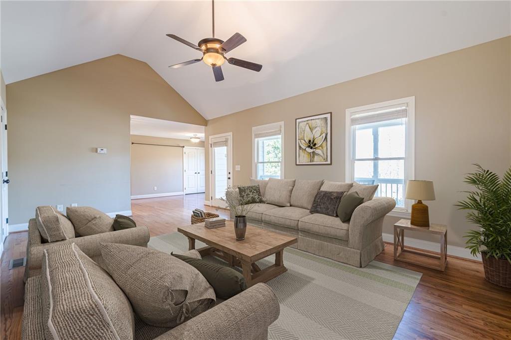 6365 Mountain View Trail
