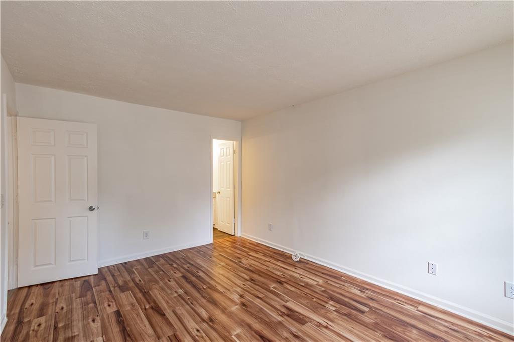 3987 Bayside Circle