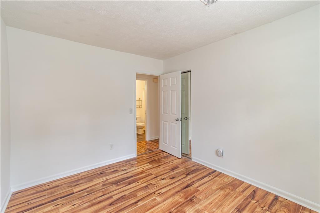 3987 Bayside Circle