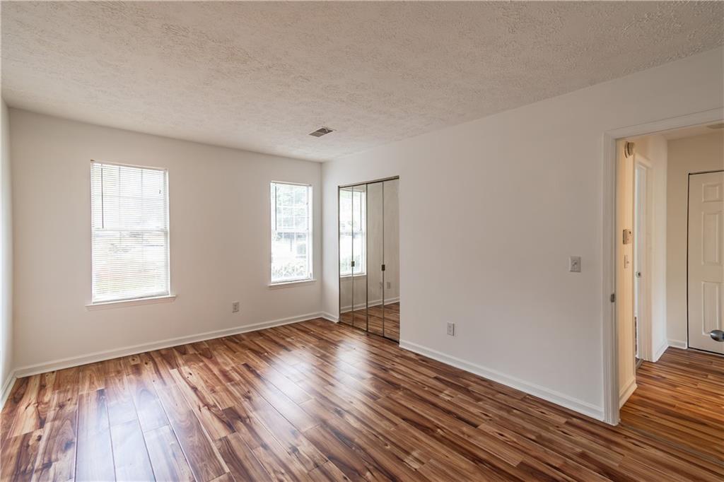 3987 Bayside Circle