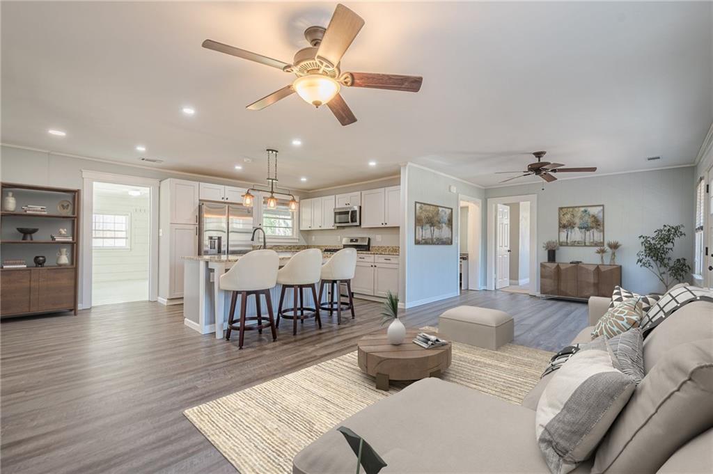 524 S Holly Springs Road