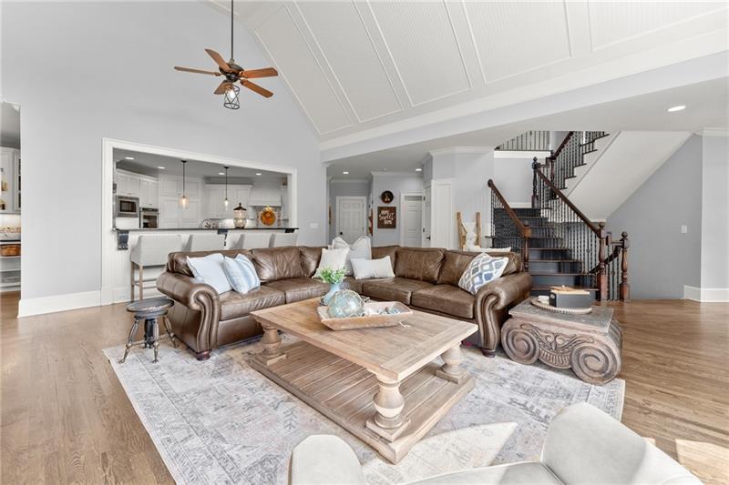 3726 Wavespray Court