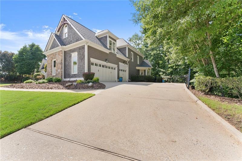 3726 Wavespray Court