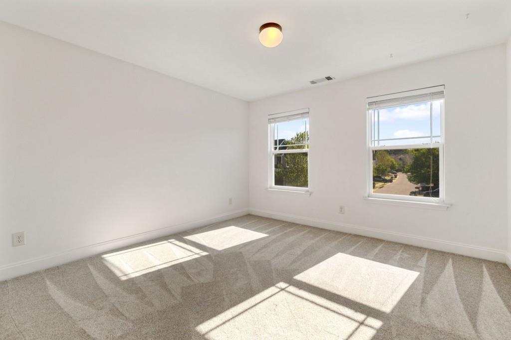 87 Northfield Circle