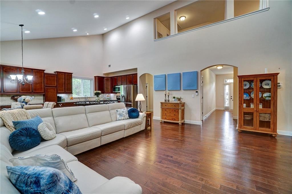 3215 Trowbridge Drive