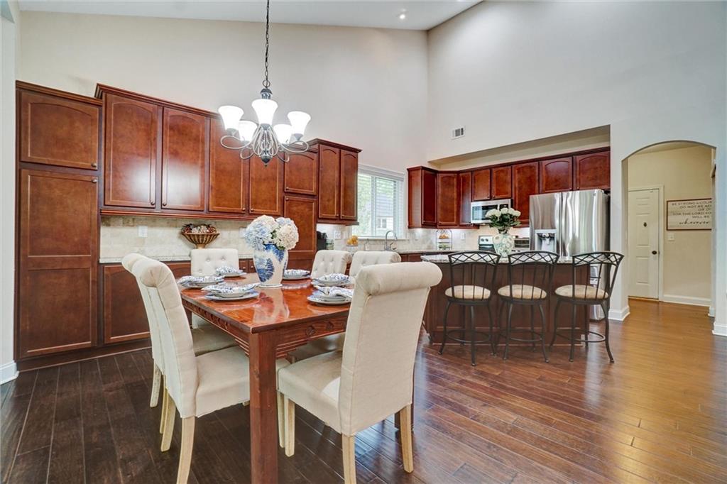 3215 Trowbridge Drive