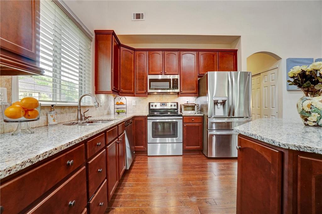 3215 Trowbridge Drive