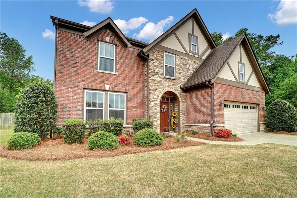 3215 Trowbridge Drive