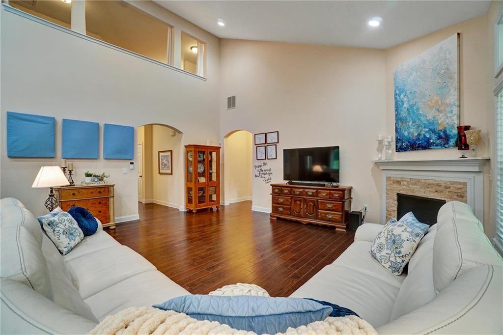 3215 Trowbridge Drive