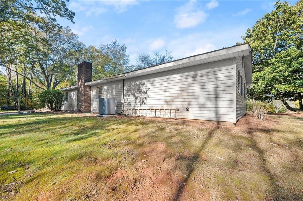 3724 Clarks Bridge Road