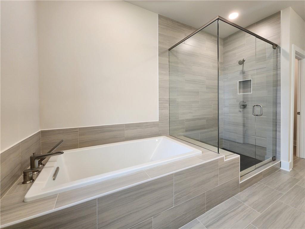 1222 Waterfall Court