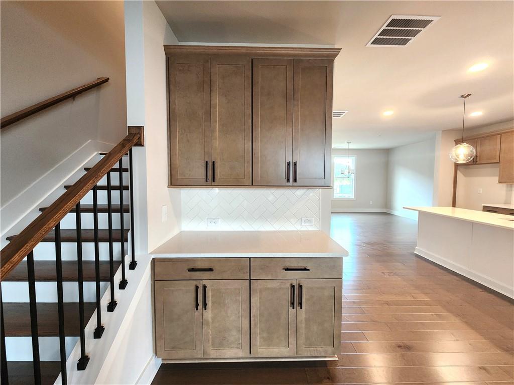 1222 Waterfall Court