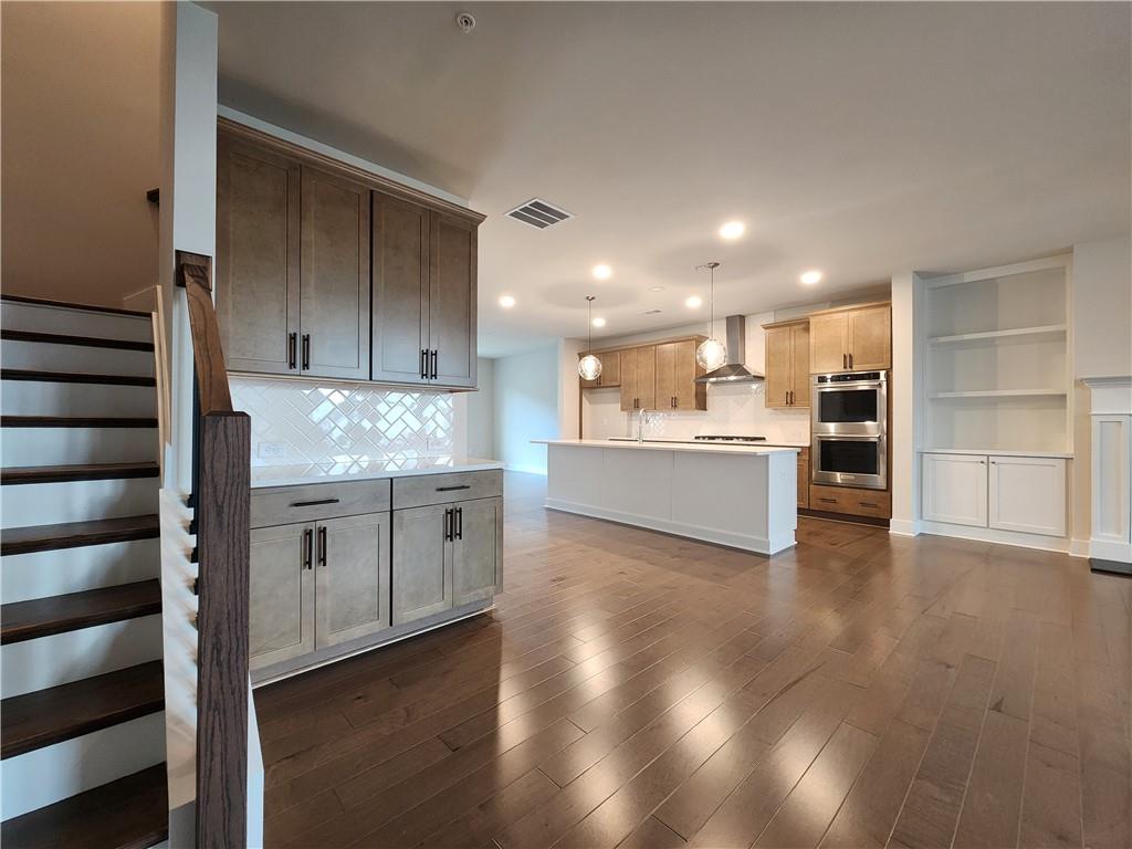 1222 Waterfall Court