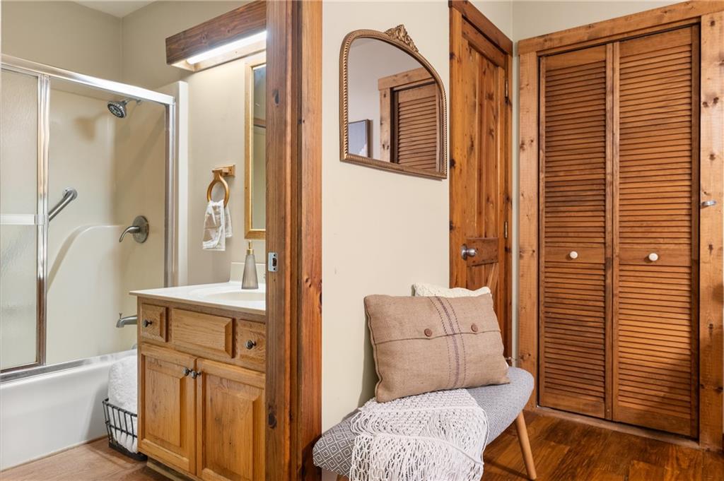 172 Shady Trail