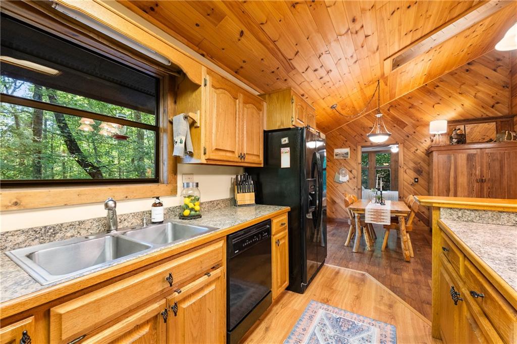 172 Shady Trail