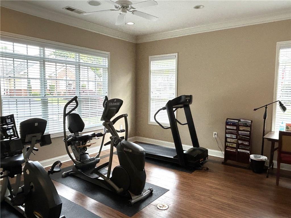 2595 Grapevine Circle