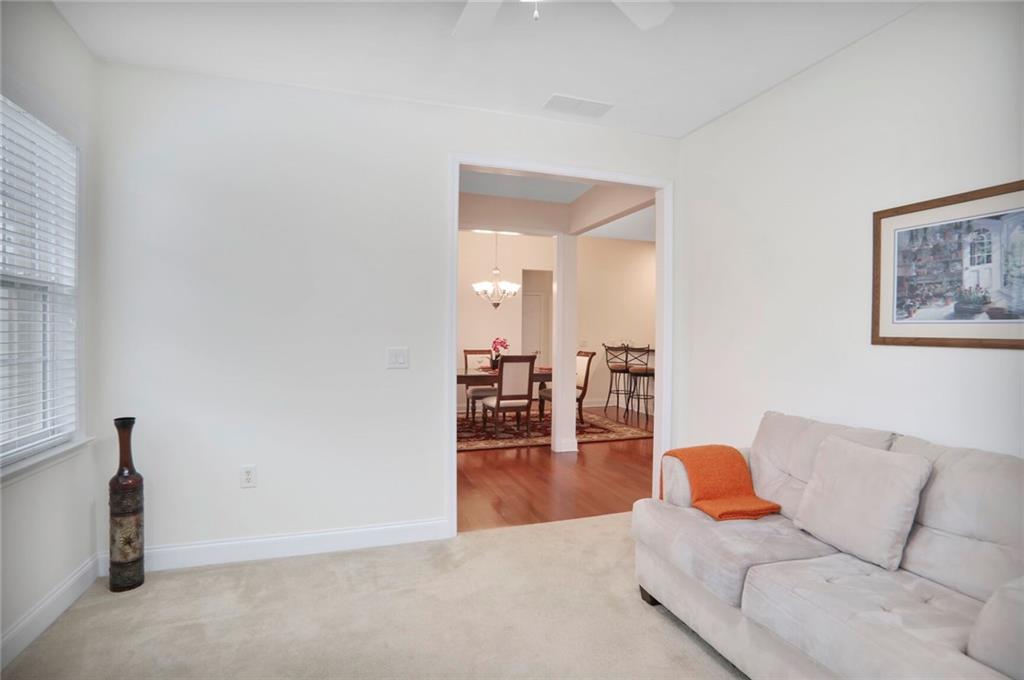 2595 Grapevine Circle