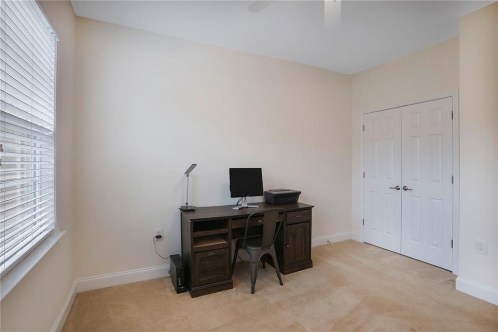 2595 Grapevine Circle