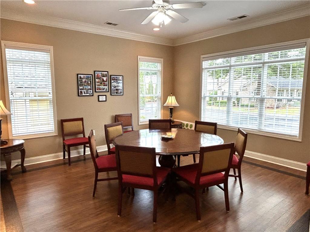 2595 Grapevine Circle