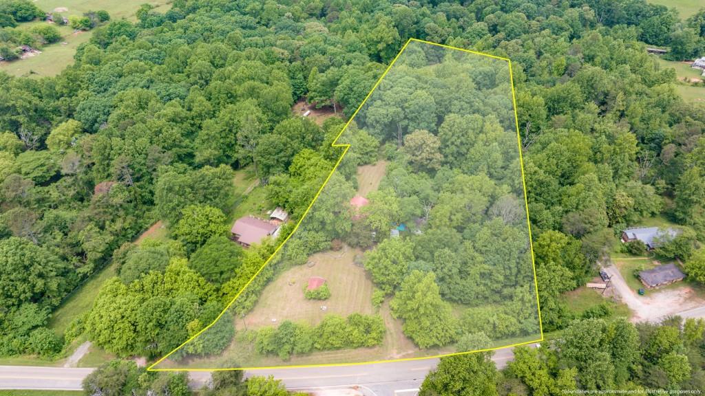 6803 Old Cornelia Highway