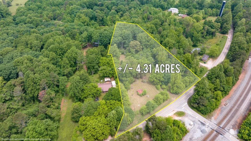 6803 Old Cornelia Highway