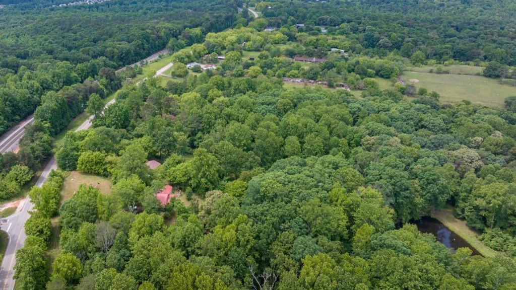 6803 Old Cornelia Highway