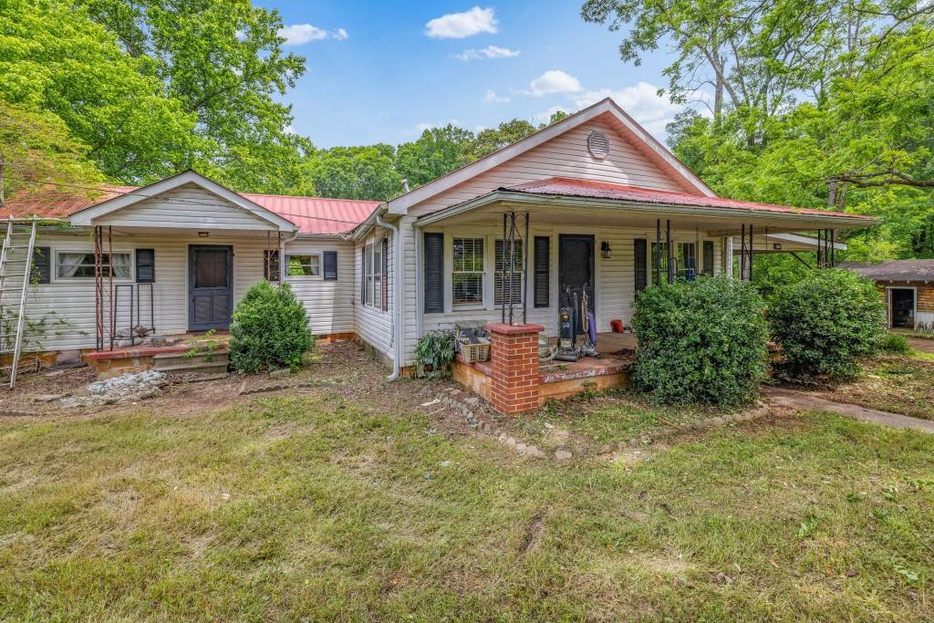 6803 Old Cornelia Highway