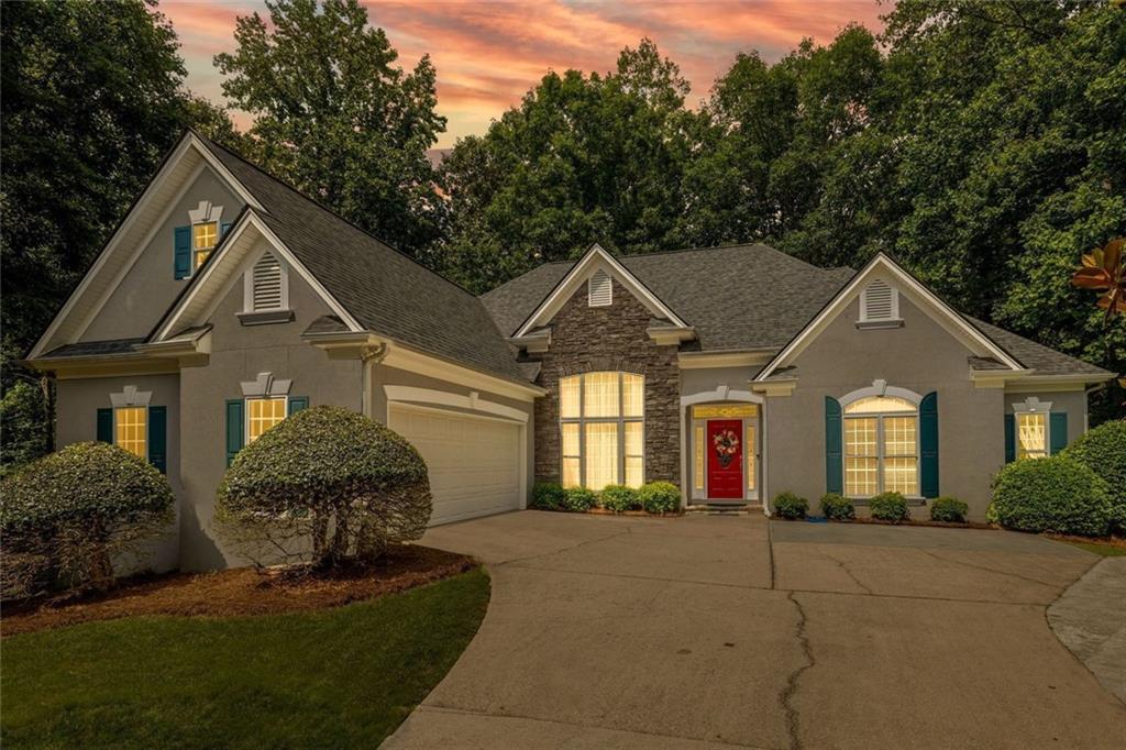 6126 Foxmoor Court